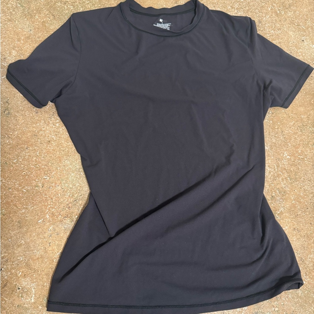 Skims Fits Everybody T-Shirt